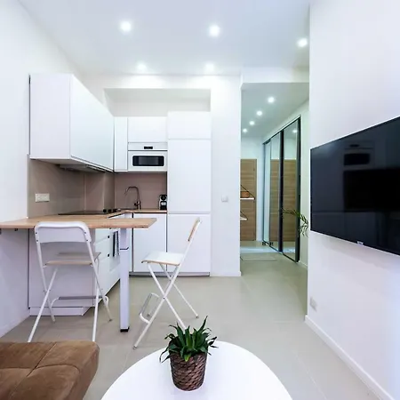 Apartment Modern -1bdr 4p - 300m From The *